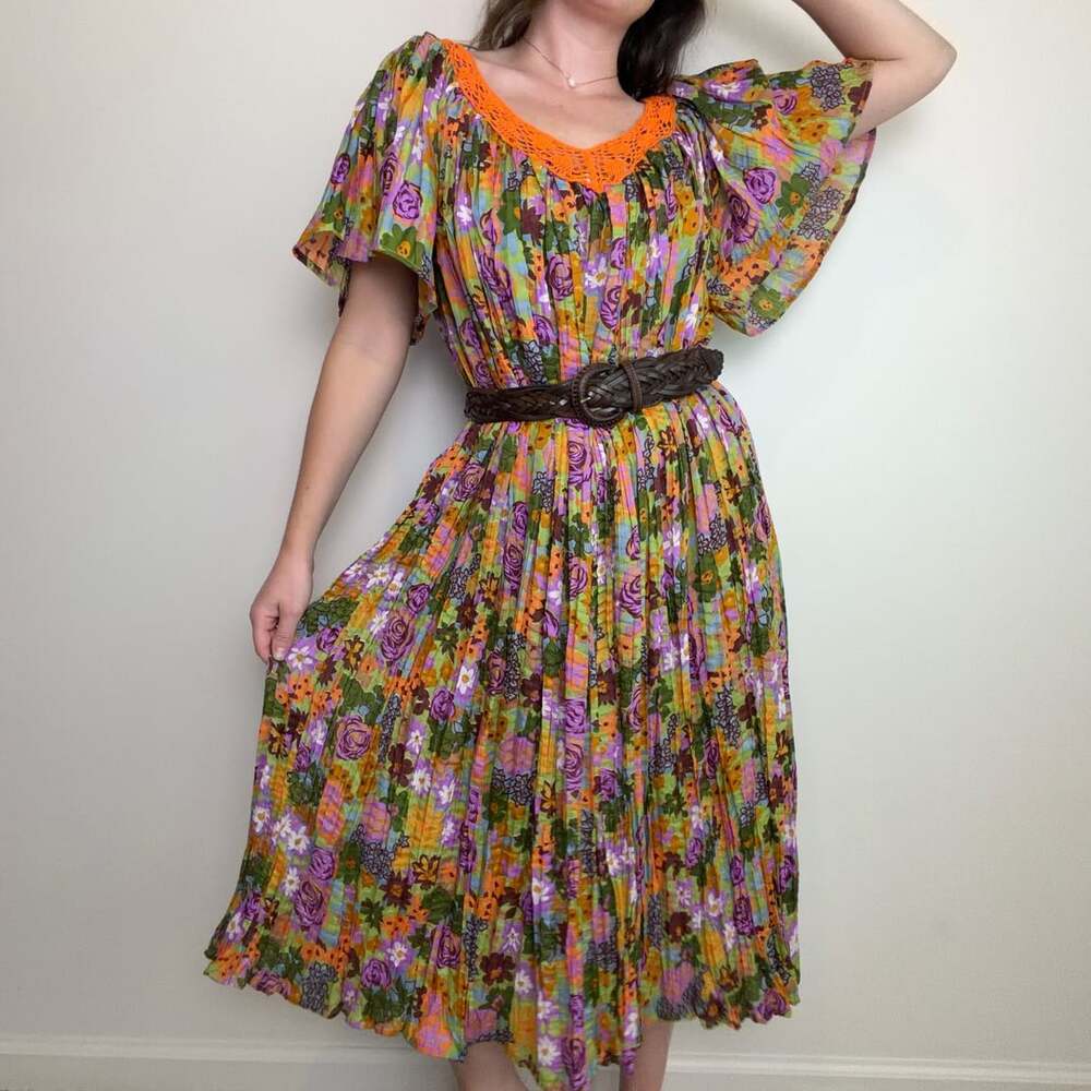 Vintage Groovy Floral Midi Dress